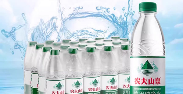 農(nóng)夫山泉綠瓶水布局品牌戰(zhàn)略，低價(jià)搶占市場高地